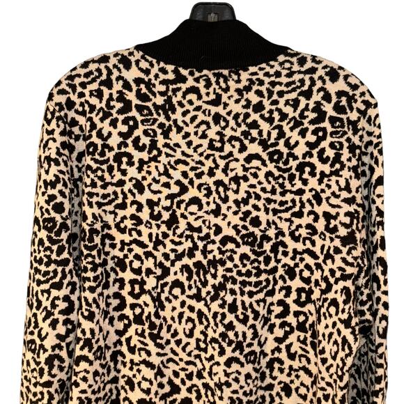 Calvin Klein Sweater High Neck Animal Print Sz XL Gold Accent Buttons - Picture 10 of 10